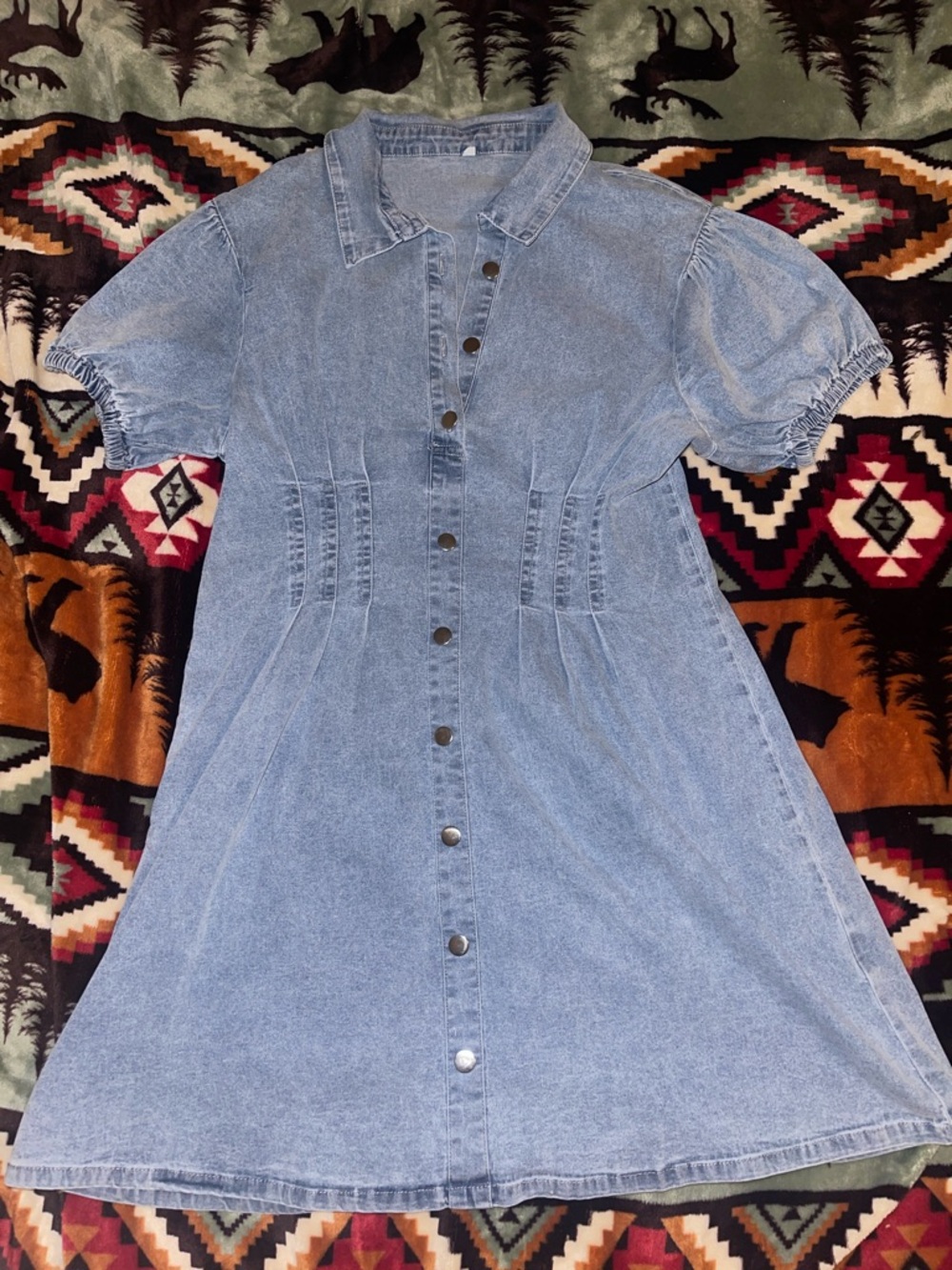 Denim Button-Front Short Sleeve Dress - Light Blue
